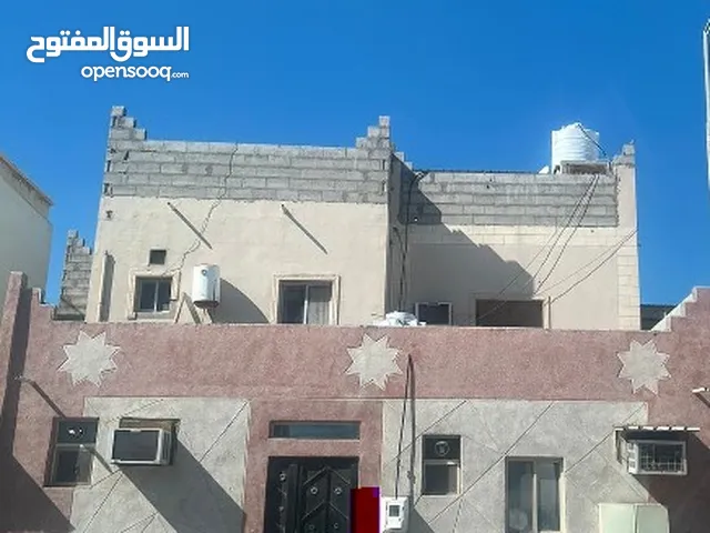 280 m2 2 Bedrooms Townhouse for Sale in Central Governorate Isa Town