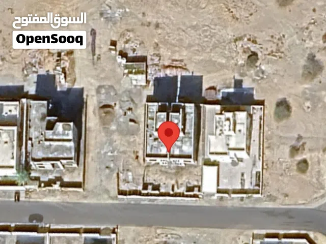 فيلا في مرتفعات العامرات التاسعة جنب مسجد الانوار و على امتداد مفتوح بالكامل من الخلف