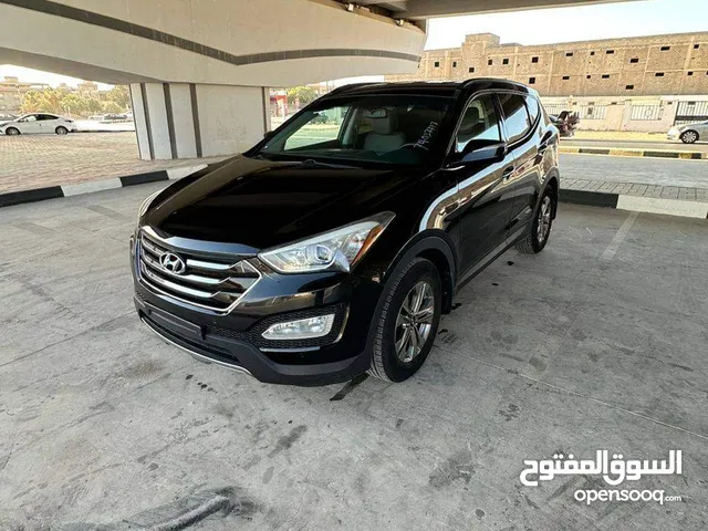 Hyundai Santa Fe 2015 in Benghazi