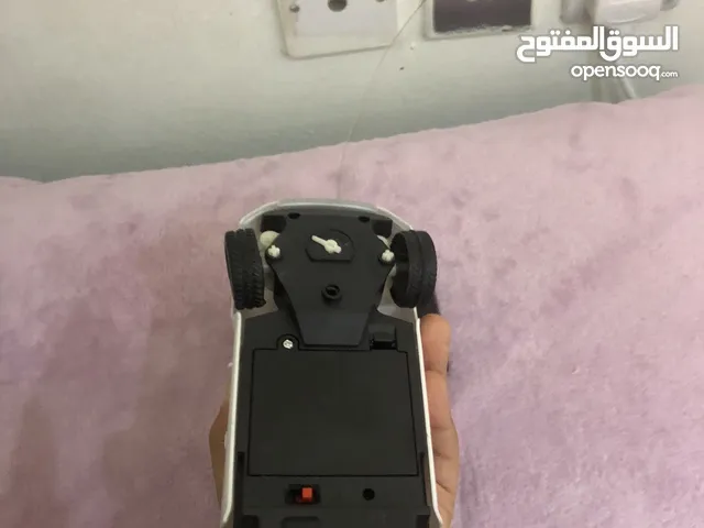 هي سياره ‏ ‏ ‏الأطفال وسياره متحركه