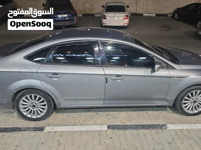 2014 Ford Mondeo Standard