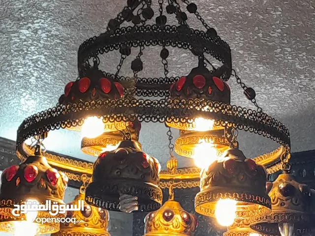 ثريا مصرية فاخرة  عدد2 بحالة ممتازة  للبيع