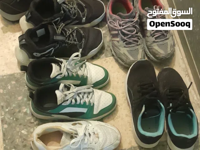 مجموعه بوات رياضه مع بعضهم استعمال خفيف اروبي