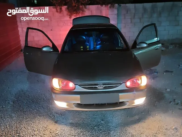 كيا 2 موديل 97 للبيع كوشوك جديد مع كفالتة ترخيص لشهر 8 بطارية جديدة مع كفالتها صيانة جديدة للسيارة