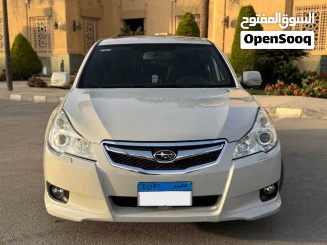 2013 سوبارو ليغاسي Base