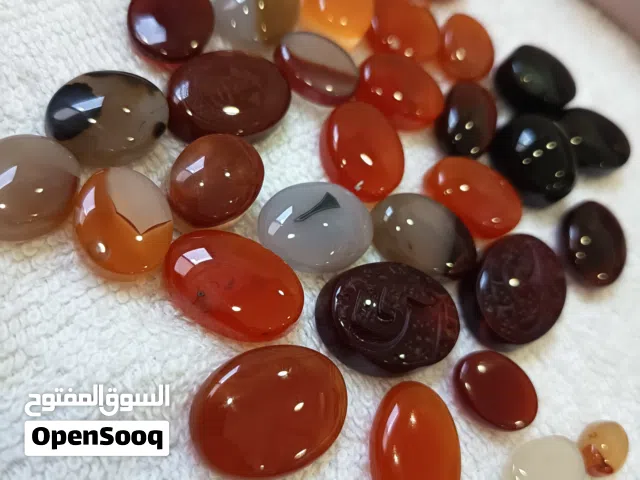 احجار ثمانية بسعر مغري