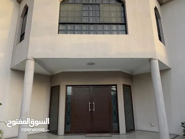 0m2 More than 6 bedrooms Villa for Sale in Central Governorate Tubli