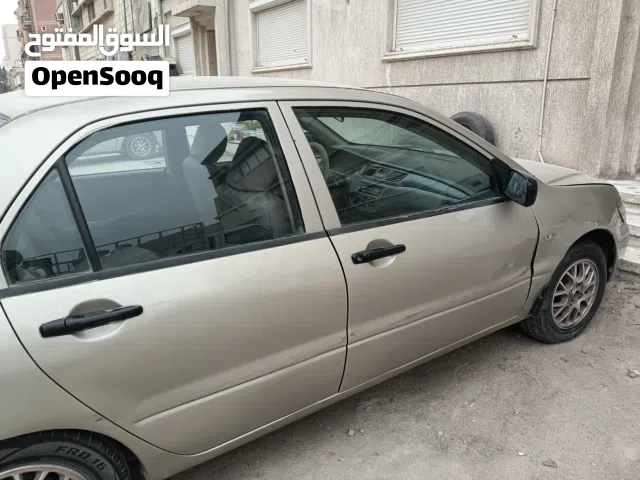 Mitsubishi Lancer 2002