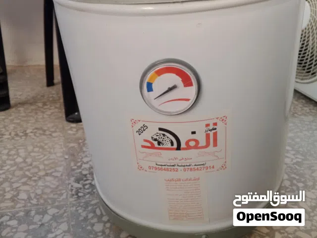 قيزر بحالة الوكاله حجم 30لتر