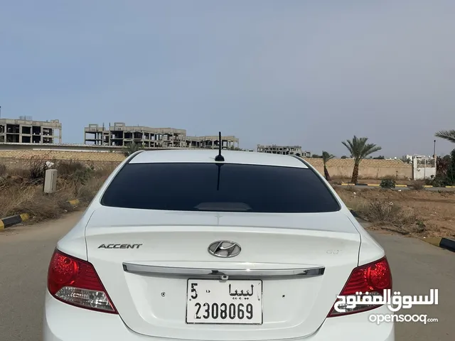 Hyundai Accent 2011 in Tripoli