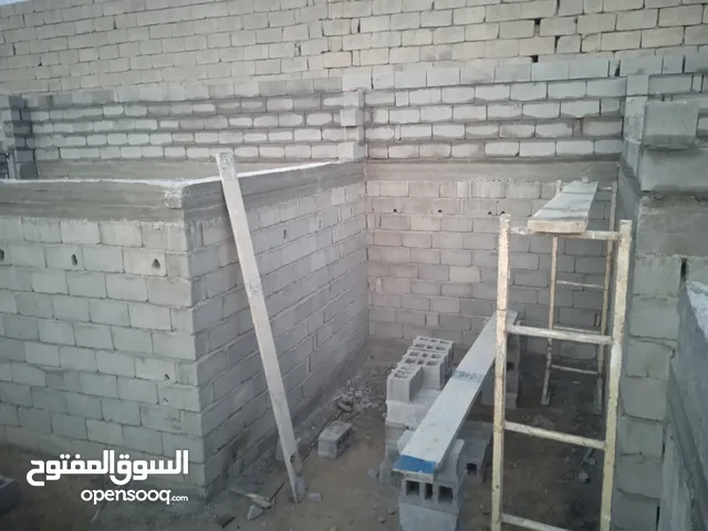 خلفه بناء ولبخ متفرغ شغل درجه اولى موجود ع وتساب