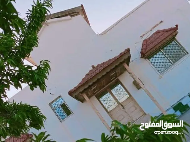 156 m2 4 Bedrooms Townhouse for Sale in Ma'an Al-Shobak