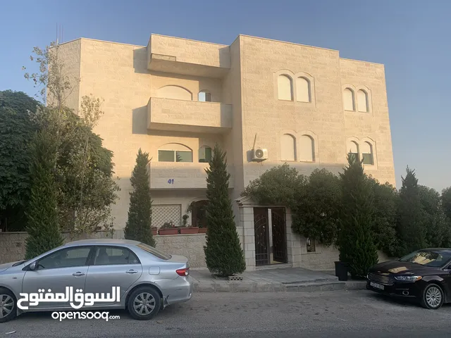 200 m2 4 Bedrooms Apartments for Rent in Amman Al Bnayyat