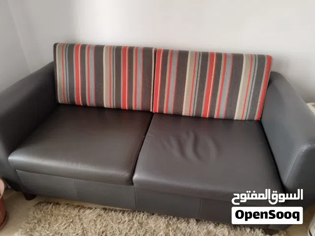كنب صالون نظيف للبيع بحاله ممتازة