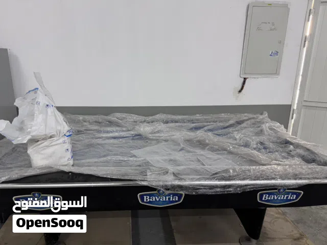 طاولة بليارد للبيع