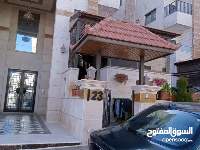 165 m2 5 Bedrooms Apartments for Sale in Amman Marj El Hamam