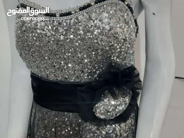 فساتين سهره للبيع