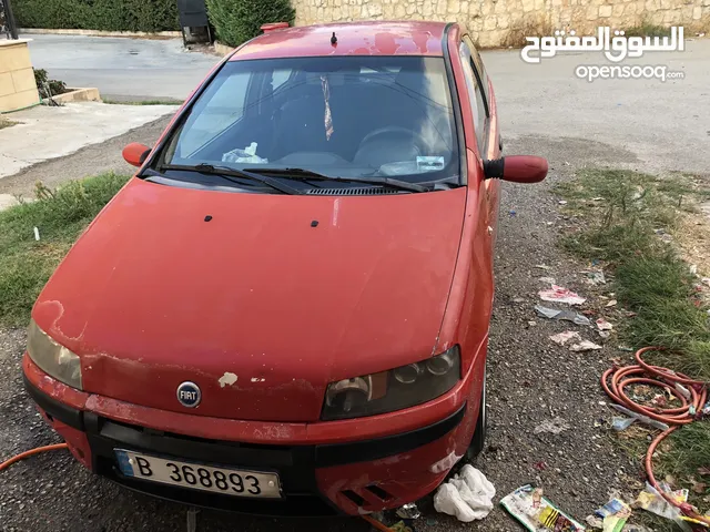 سيارة للبيع فيات بونتو 16v