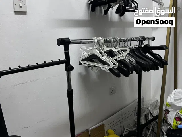 علاقة ملابس  متحركة