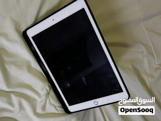 Apple iPad 8 32 GB in Al Batinah