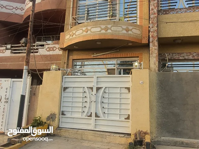 60 m2 2 Bedrooms Townhouse for Sale in Baghdad Ghazaliya