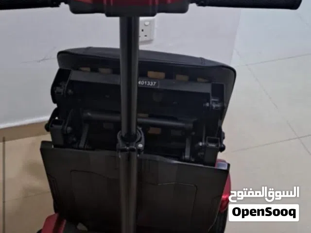 كرسي لكبار السن وأهل الهمم