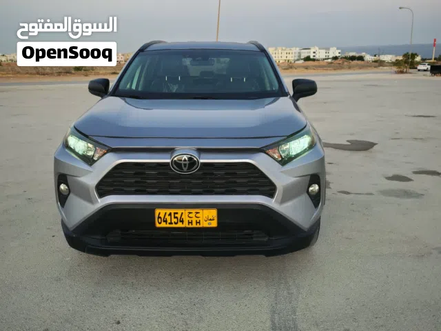 2020 تويوتا راف فور LE