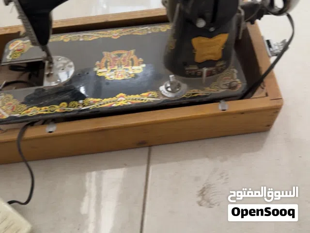ماكينة خياطه الفراشه