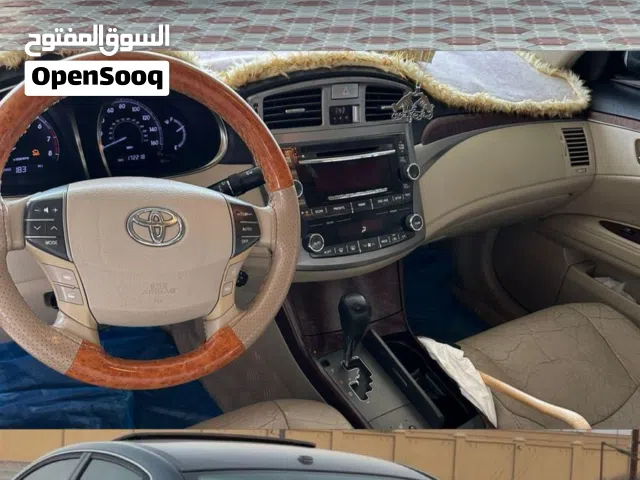 تويوتا افلون 2011