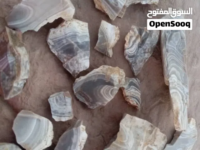 عقيق يماني جزع للبيع كيلو ب200ريال سعودي