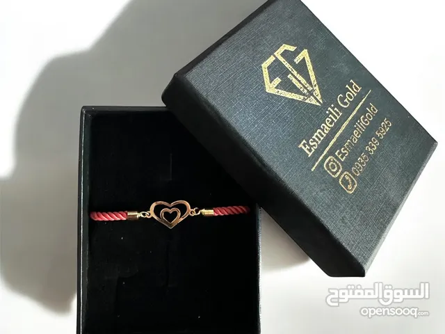 Brand New - Never Worn - With Real Gold Heart