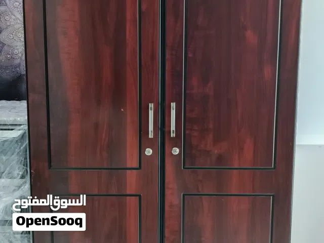 خزانة كبيرة 230×100 استعمال شهرين فقط حالة الجديدة