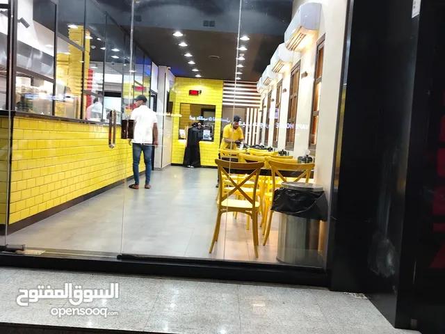 مطعم شورمه فتح في جده حي الصفاء