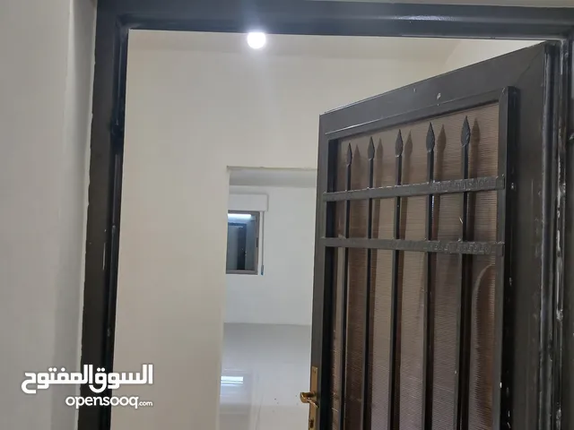 223 m2 4 Bedrooms Apartments for Rent in Irbid Al Husn