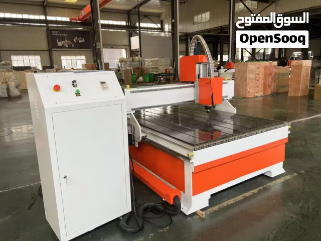 ماكينة CNC لتلبيس الحواف – TOP Machinery بحالة ممتازة