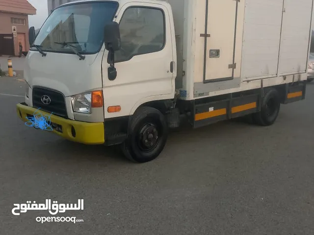 للبيع دينا هونداي 2014