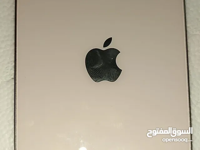 ايفون 13عادي ذاكره 128 تلفون نضيف مامفتوح كارتونه ويا بطاريه94 السعر 600 وبيه مجال