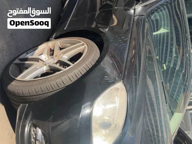 مرسيدس E350 موديل2010 بحالة جديدة جدا في ابوظبي