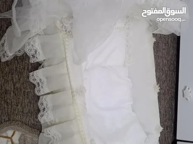 مهد طفل نظيف جدا ومناسب وبدون اي ضرر في النجف جاهز للاستعمال