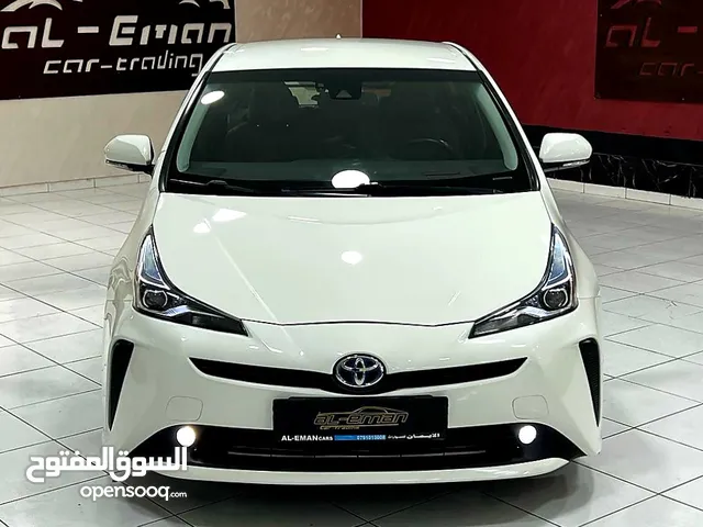Toyota Prius Persona 2019 وارد اوروبي
