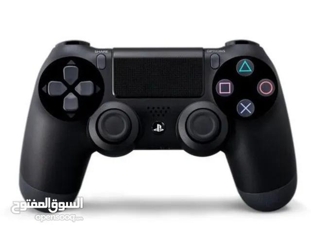 اريد اجهزه تحكم مستعملة اصليه ps4 اذا عندك حاكيني وخبرني كيف الحاله والصور