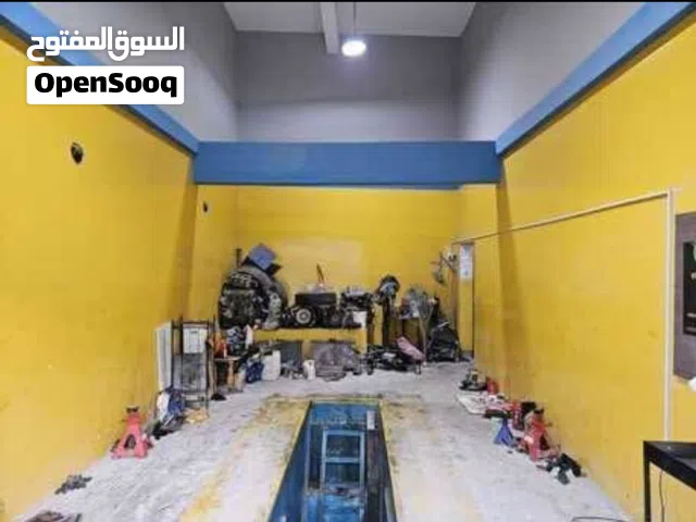Car repair garage (on main highway) available for rent !!