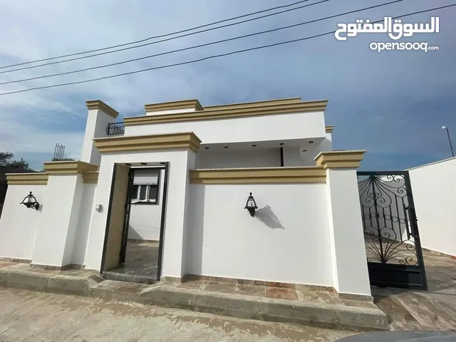 190 m2 2 Bedrooms Townhouse for Sale in Tripoli Ain Zara
