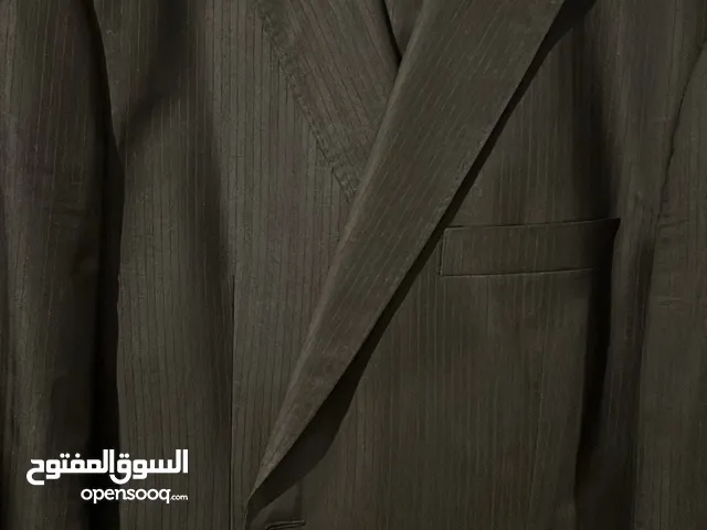 بدلة Boss رسمية جديدة للبيع