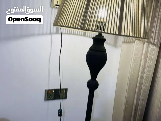 مصباح أرضي (ستاند إنارة) مودرن للبي