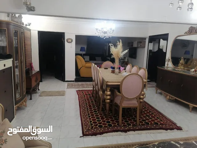 150 m2 3 Bedrooms Apartments for Sale in Cairo Zaytoun
