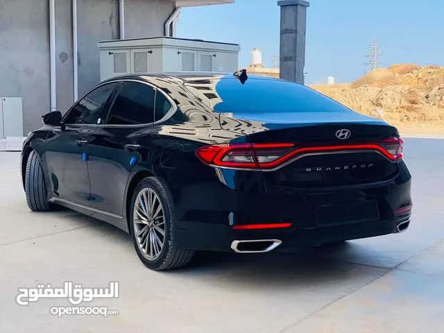 Hyundai Azera 2019 in Tripoli