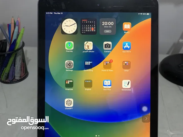 iPad 5th - 124 GB - 53,000