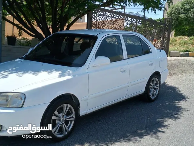 هيواندي فيرنا موديل 2009 جير عادي محرك 1500cc بحاله ممتازه