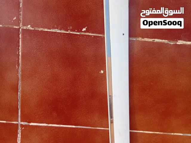 مسكرينة باب سامسونج Sm3 تمشي معا النوعين  المنفوخة والظفر  جيهة اليسار نظيفة